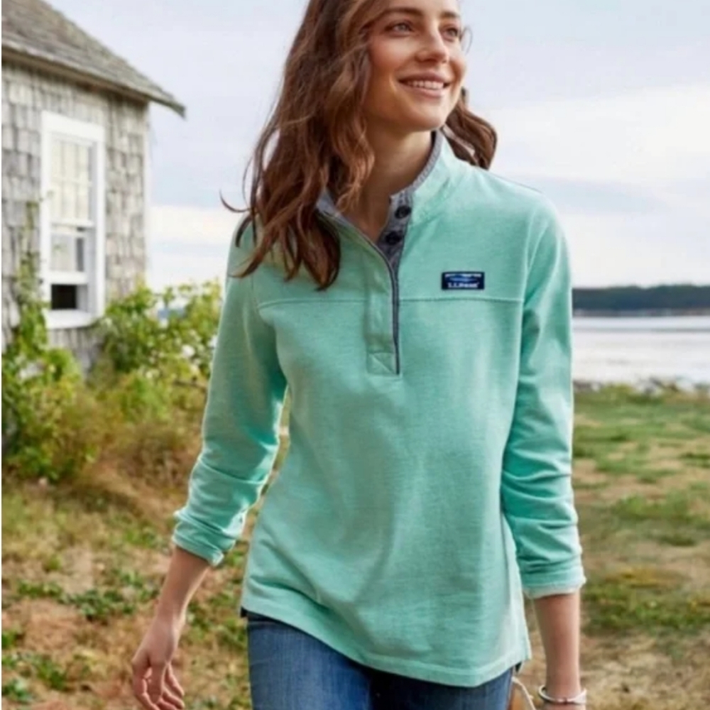 LL Bean Rugby Pullover Shirt in mint green